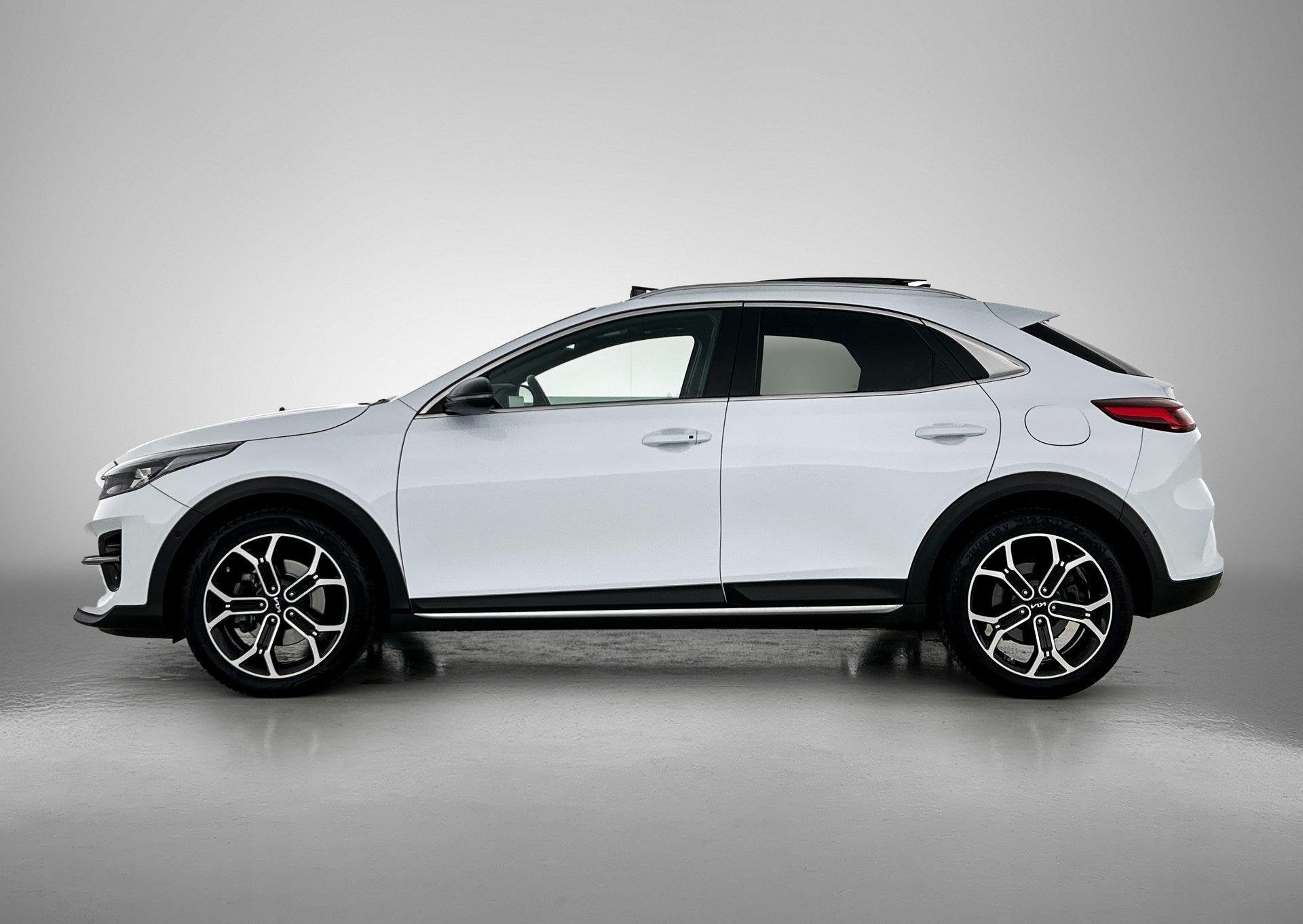 Kia XCeed 1.0 T-GDi Black Edition | 120PK | Panoramadak | JB, Auto's, Voorwielaandrijving, Gebruikt, Euro 6, Wit
