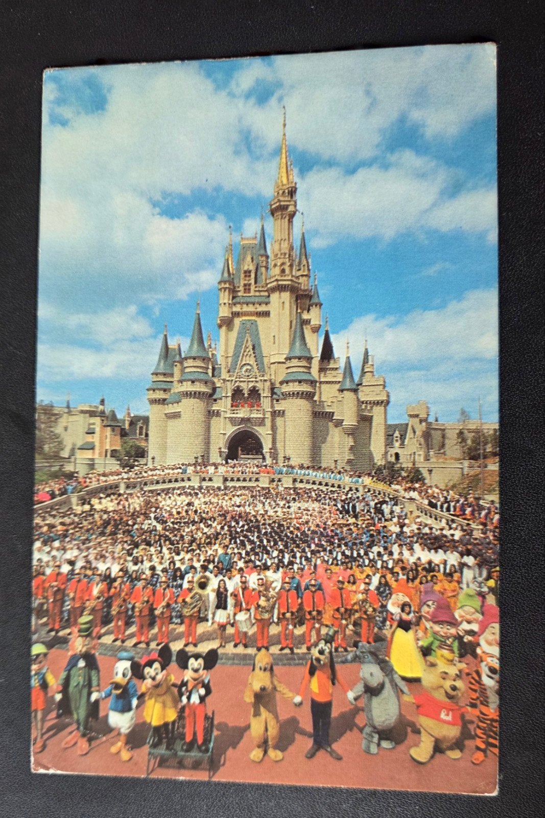 Vintage Disney World Ansichtkaart - Kasteel & Figuren, Verzenden, 1960 tot 1980, Gelopen, Buiten Europa