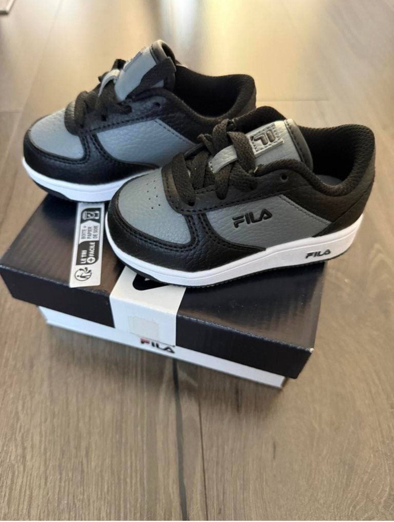 Fila schoenen, Zwart, Nieuw, Ophalen of Verzenden, Veterschoenen
