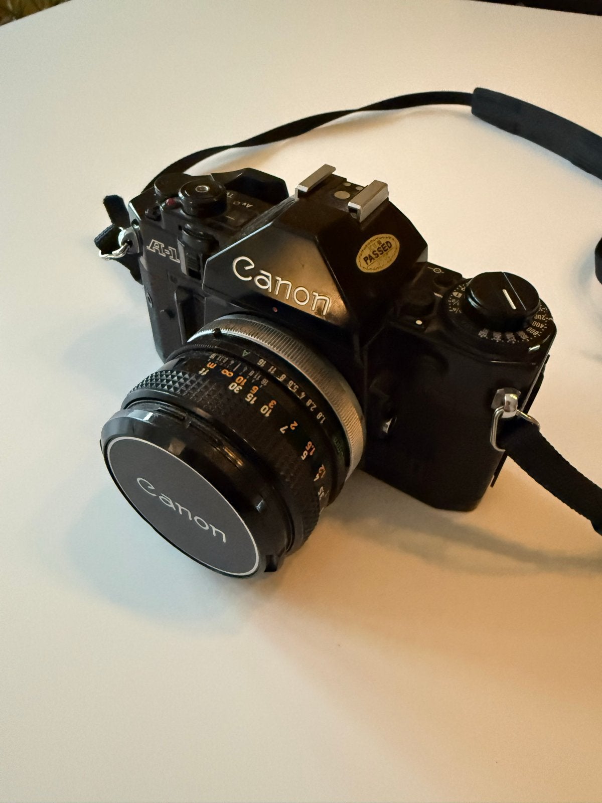 Canon A-1 Spiegelreflexcamera met FD 50mm 1:1.8 S.C. lens, Audio, Tv en Foto, Fotocamera's Analoog, Ophalen of Verzenden, Gebruikt