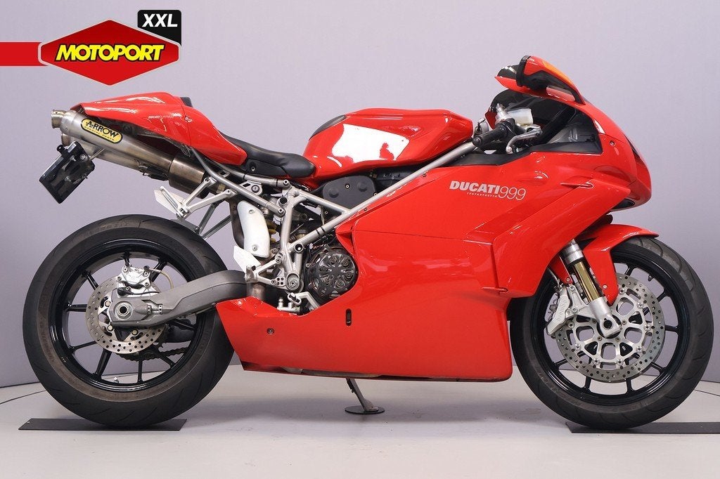 Ducati 999 (bj 2003), Ducati North Europe B.V., Bedrijf, Sport, Maanweg 174
2516 AB  Den Haag, NL