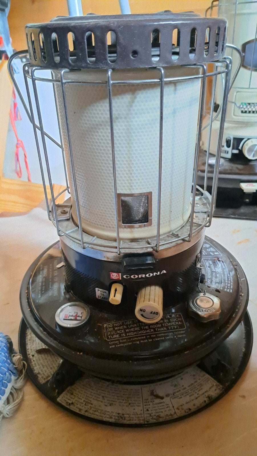 Corona Petroleumkachel - Vintage en Functioneel, Ophalen of Verzenden, Overige brandstoffen