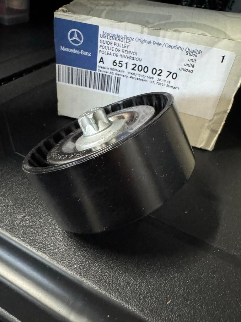 Mercedes-Benz geleiderol A 651 200 02 70, Ophalen of Verzenden, Nieuw, Mercedes-Benz