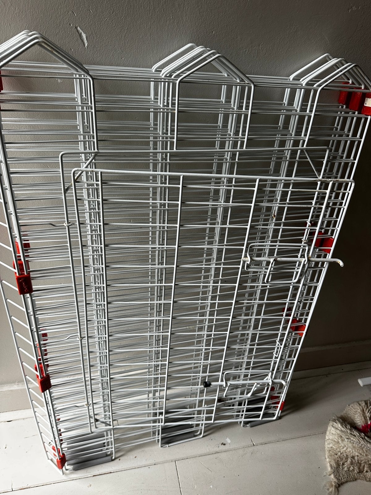 Handige hondenren / bench / hok, opvouwbaar en met deurtje., Ophalen, Gebruikt