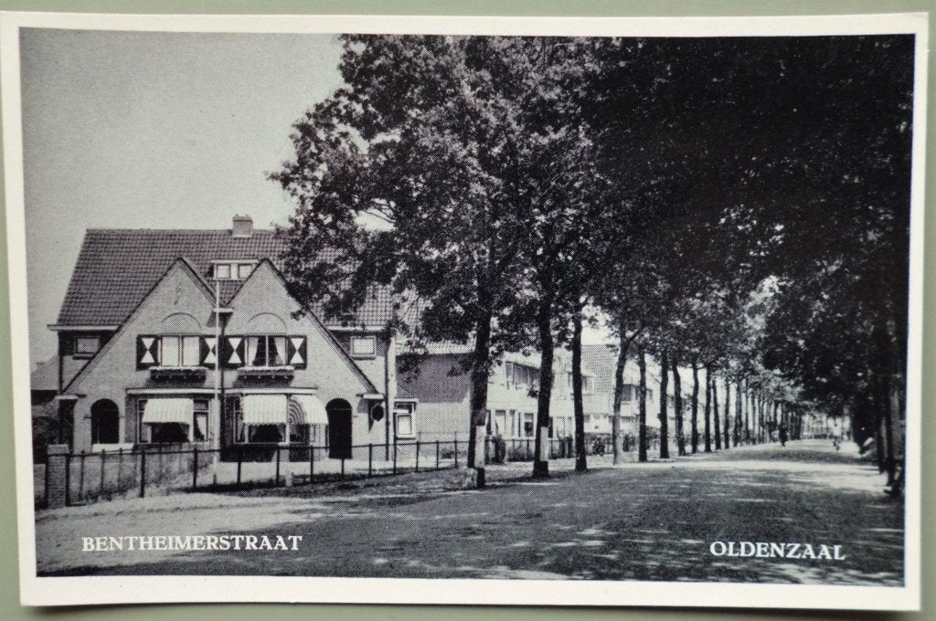 Oldenzaal - Bentheimerstraat - jaren 50, Ophalen of Verzenden, 1960 tot 1980, Ongelopen, Overijssel
