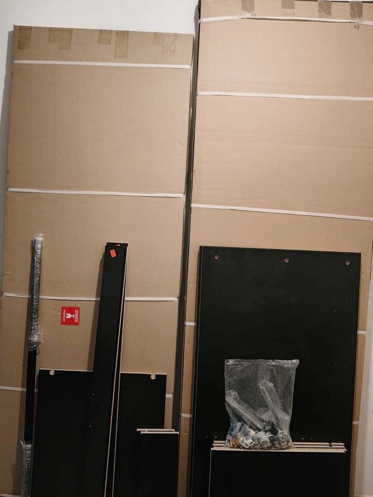 Nieuwe kledingkast van Meubella - Ongebruikt in doos, Ophalen of Verzenden, Nieuw