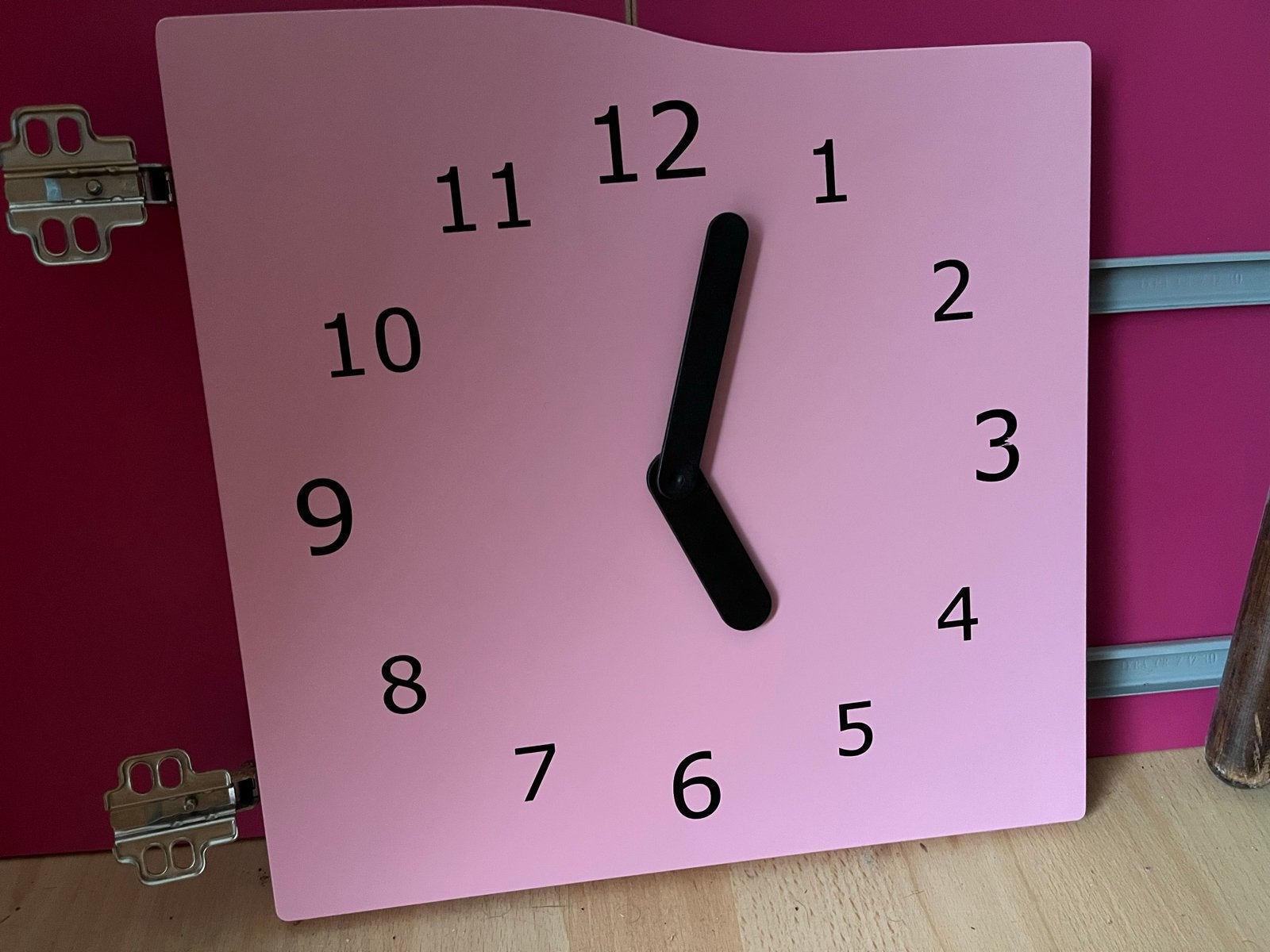 KALLAX inzet klok roze, Ophalen, Minder dan 50 cm, 1 of 2 laden, Zo goed als nieuw