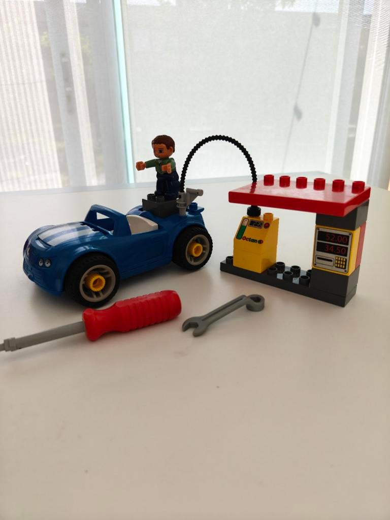 Duplo 5640: Garage met auto en figuur, Inclusief minifiguren, Gebruikt, Ophalen of Verzenden, Duplo