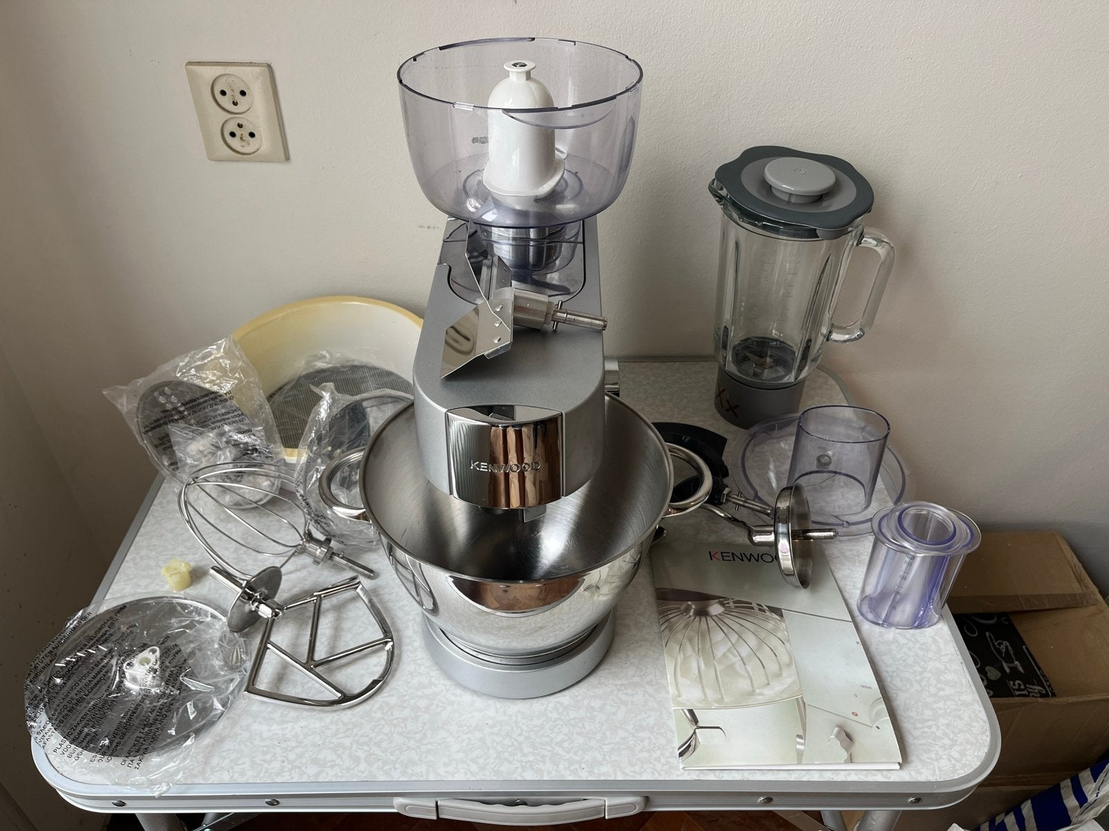 Kenwood Chef Titanium KM010 Keukenmachine met accessoires, Witgoed en Apparatuur, 4 liter of meer, Ophalen of Verzenden, Gebruikt