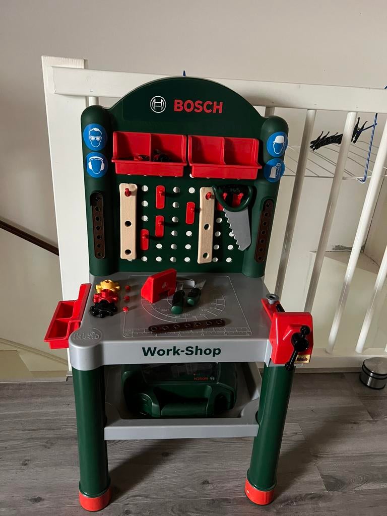 Bosch speelgoed werkbank, Kinderen en Baby's, Speelgoed | Speeltafels, Ophalen, Gebruikt
