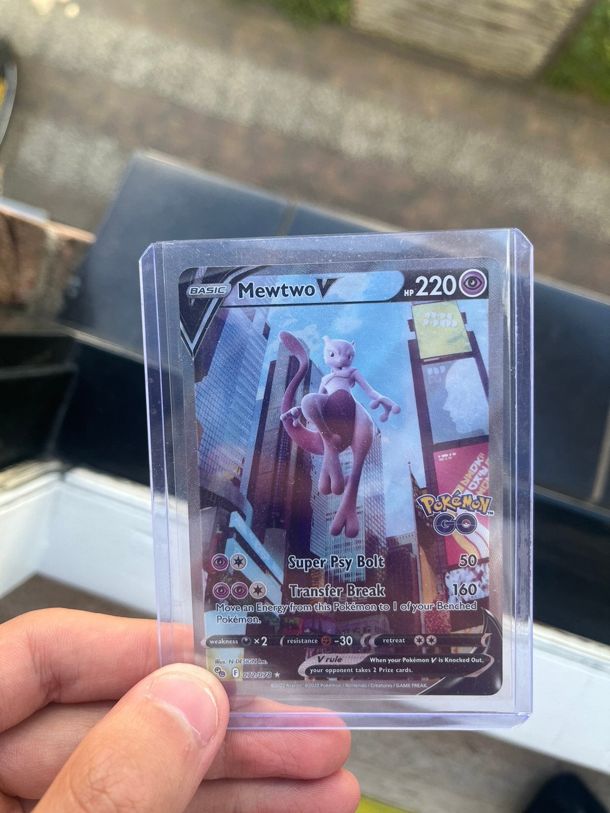 Mewtwo V 072, Ophalen of Verzenden, Nieuw, Losse kaart