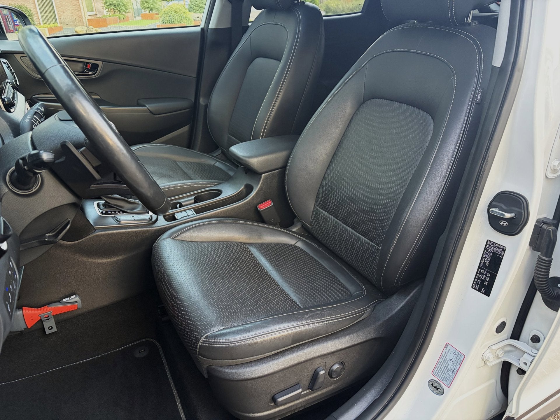 Foto 20 van Hyundai Kona 1.6 GDI HEV Premium