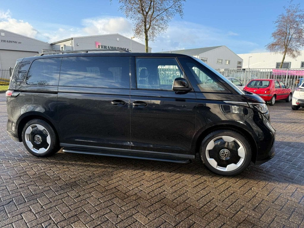Volkswagen ID BUZZ Sidebars met rvs trede Zwart, Niet ingevuld, Niet ingevuld, Niet ingevuld