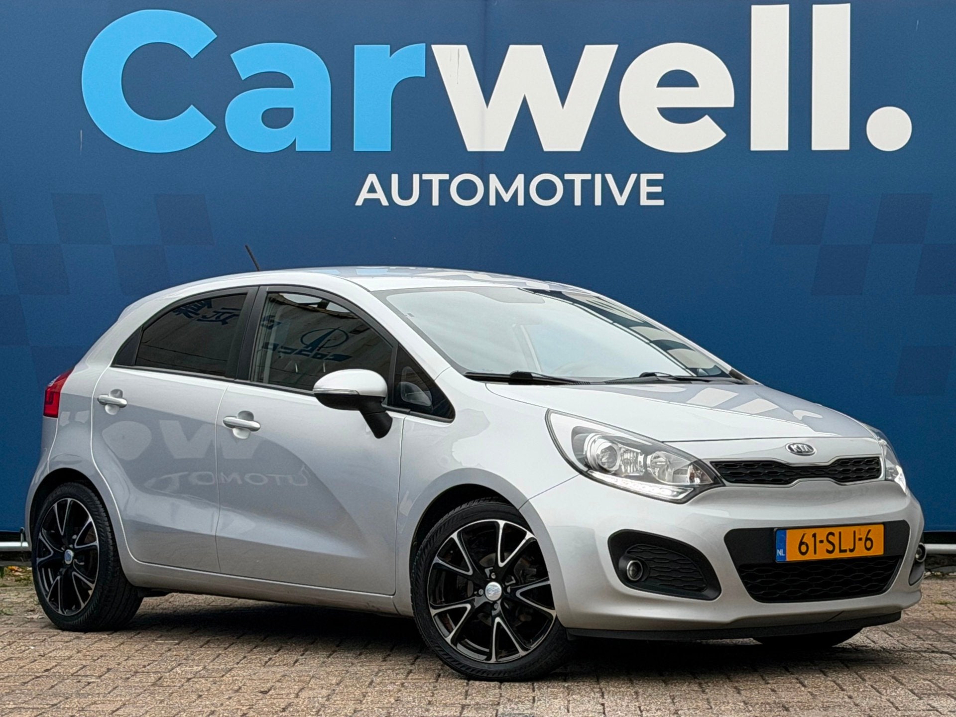 Kia Rio 1.2 CVVT Plus Pack|Airco|ElektrischeRamen|Carplay|Bl, Auto's, Euro 5, Zwart, 4 cilinders, Origineel Nederlands