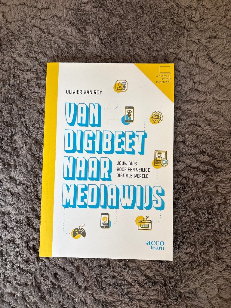 Van digibeet naar mediawijs - Olivier van Roy, Ophalen of Verzenden, Beta, Nieuw, HBO
