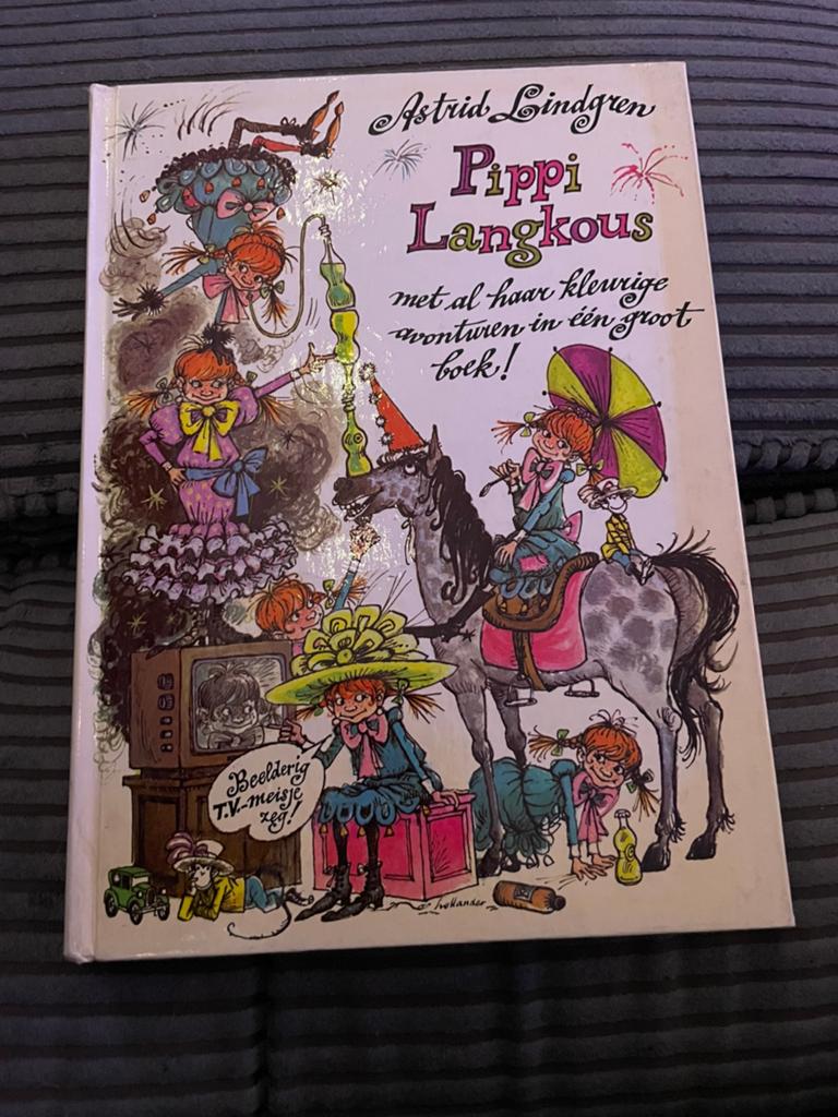 Mooi boek Pippi Langkous Astrid Lidgen alle boeken in één, Boeken, Ophalen of Verzenden