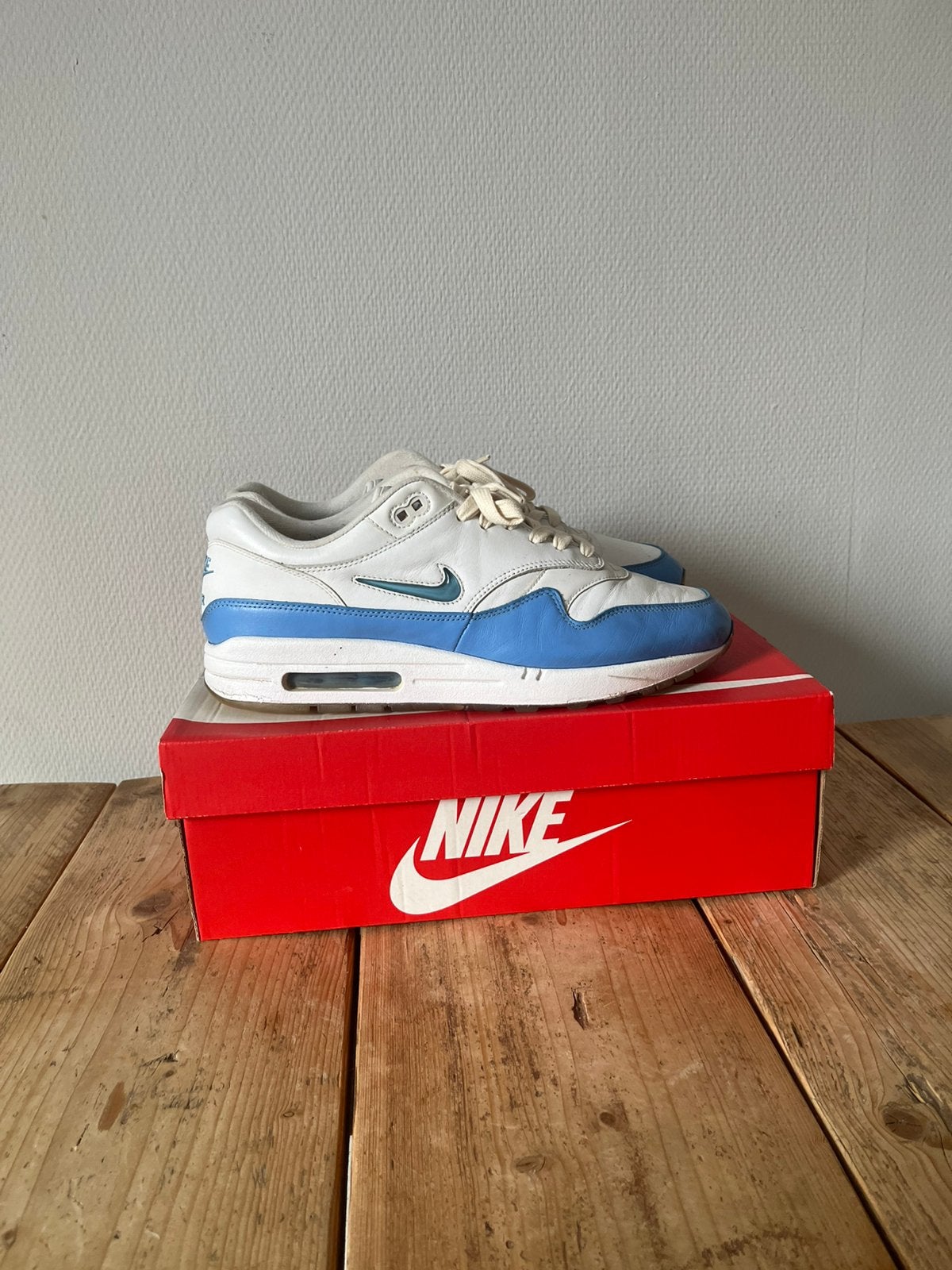 Nike Air Max 1 Jewel maat 46 perfecte staat van leet, Blauw, Ophalen of Verzenden, Sneakers of Gympen, Zo goed als nieuw