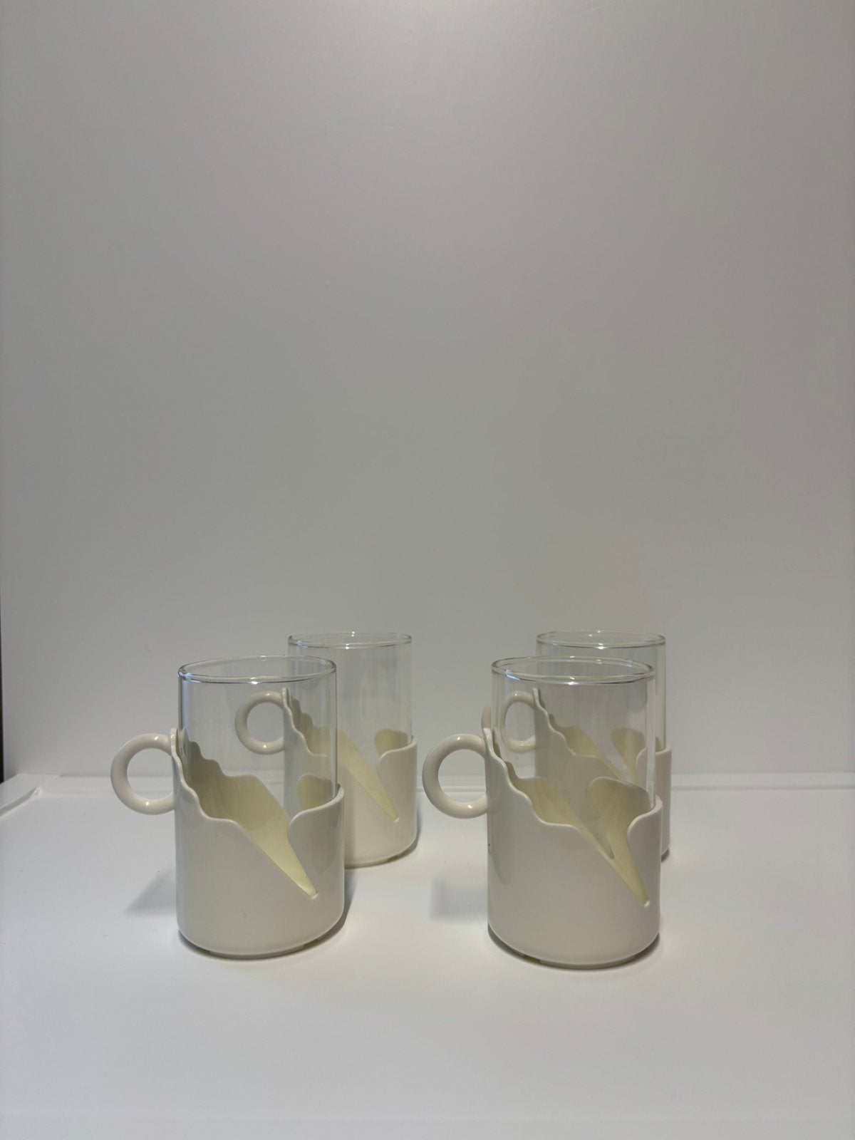 Vintage Retro theeglazen kunststof houder, Verzenden, Overige typen