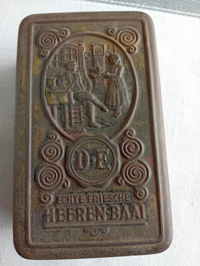 Antieke Douwe Egberts Blik 'Echte Friesche Heerenbaai', Ophalen of Verzenden