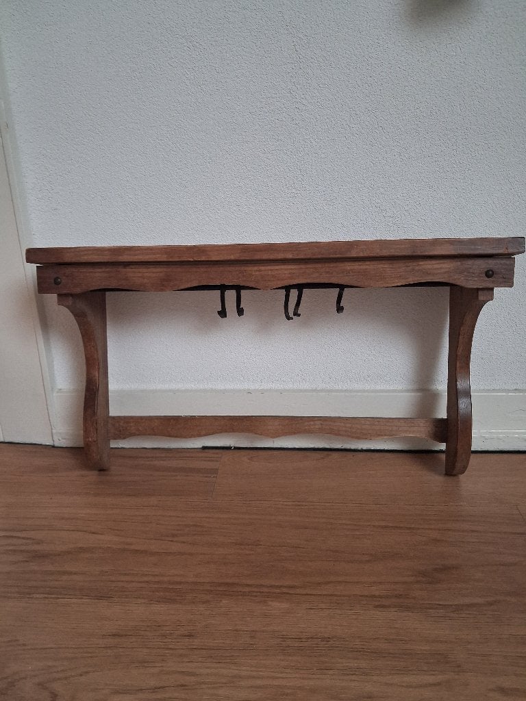Regaal, Ophalen