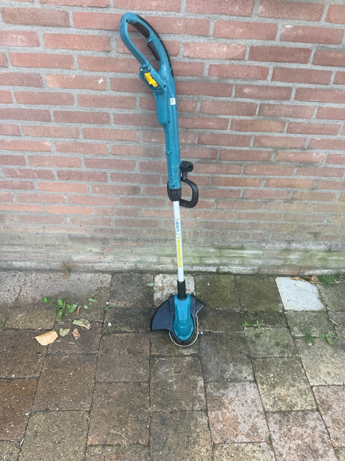 Makita Grasmaaier zonder accu - Gebruikt maar functioneel, Ophalen of Verzenden, Gebruikt, Accu-grasmaaier