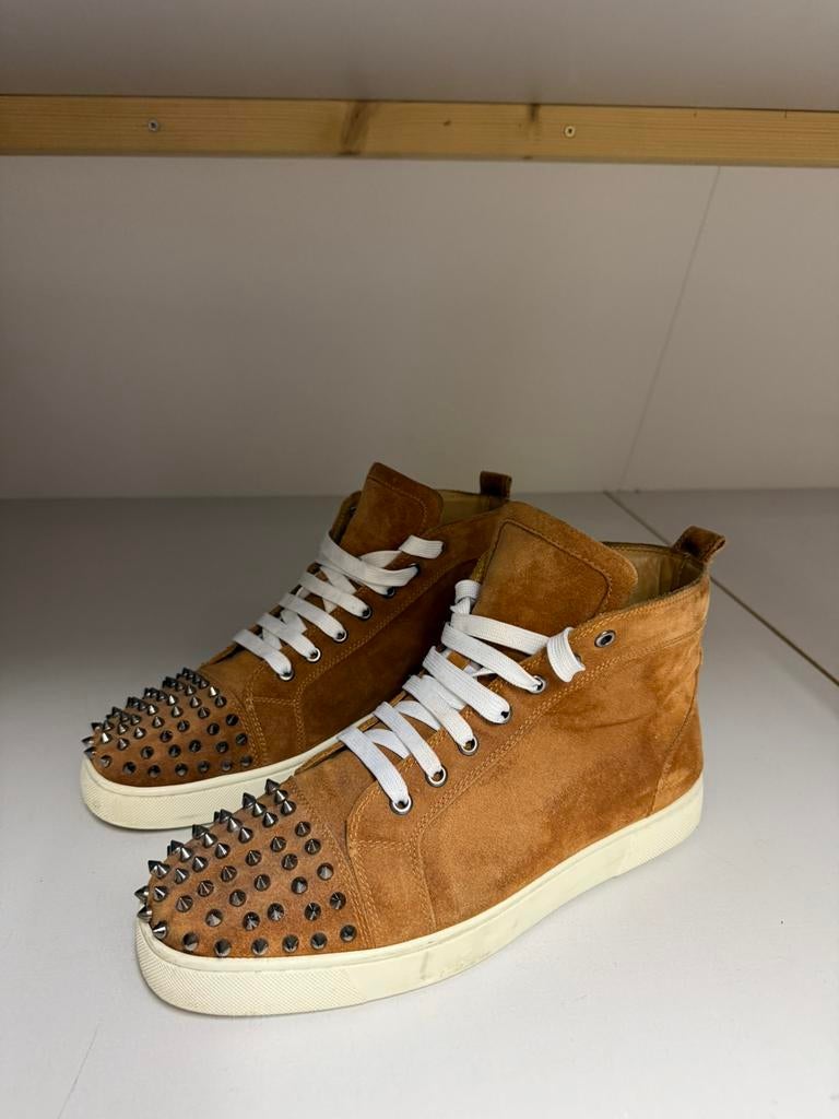 Christian Louboutin 43 suede high trainers brown spike node, Ophalen of Verzenden, Zo goed als nieuw, Bruin