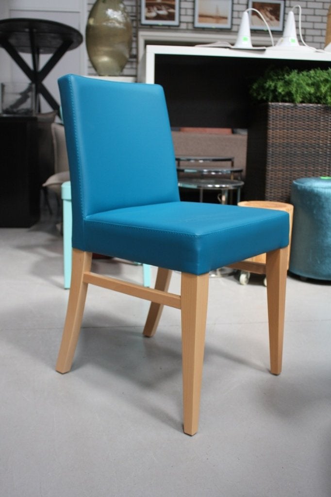 6 leuke eetkamerstoelen keukenstoelen hout kunstleer blauw, Ophalen, Blauw, Hout, Zo goed als nieuw