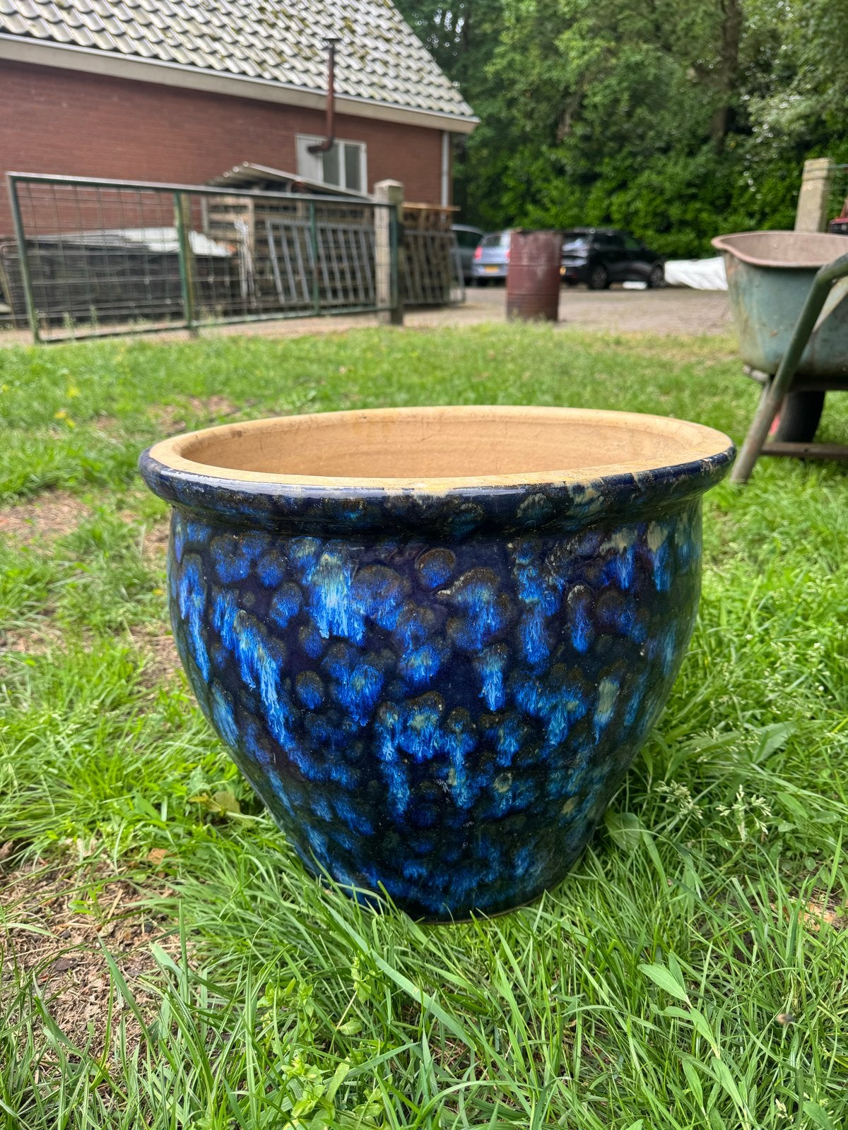 Prachtige blauw geglazuurde bloempot, Tuin en Terras, Bloempotten, Gebruikt, Rond, Binnen, Minder dan 40 cm