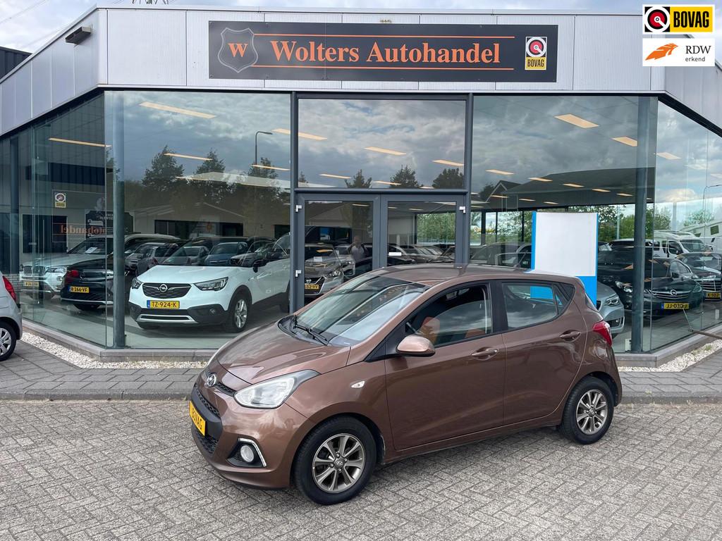 Hyundai I10 1.0i i-Motion Premium, Voorwielaandrijving, Stof, Gebruikt, Zwart
