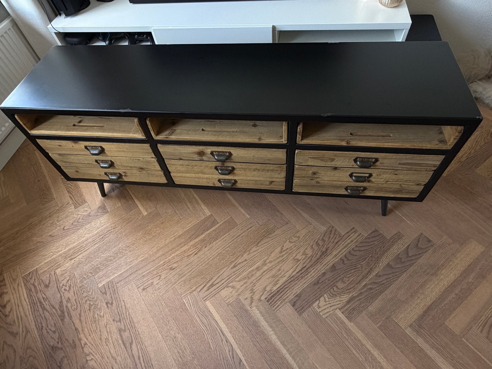 Dutchbone Sol 2 Dressoir, Zo goed als nieuw!, Ophalen, Gebruikt, 150 tot 200 cm, Met lade(s)
