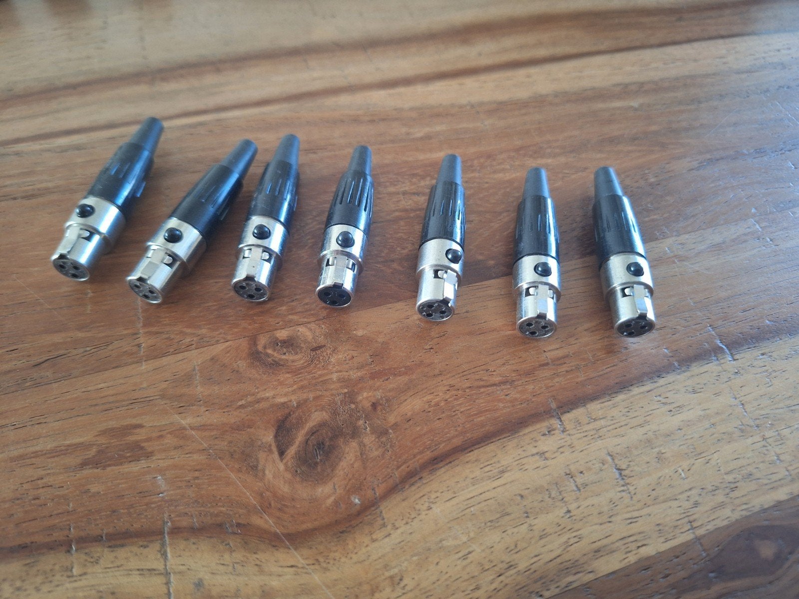 Mini XLR connectoren (vrouwelijk) - 7 stuks, Ophalen of Verzenden, Zo goed als nieuw, Apparatuur