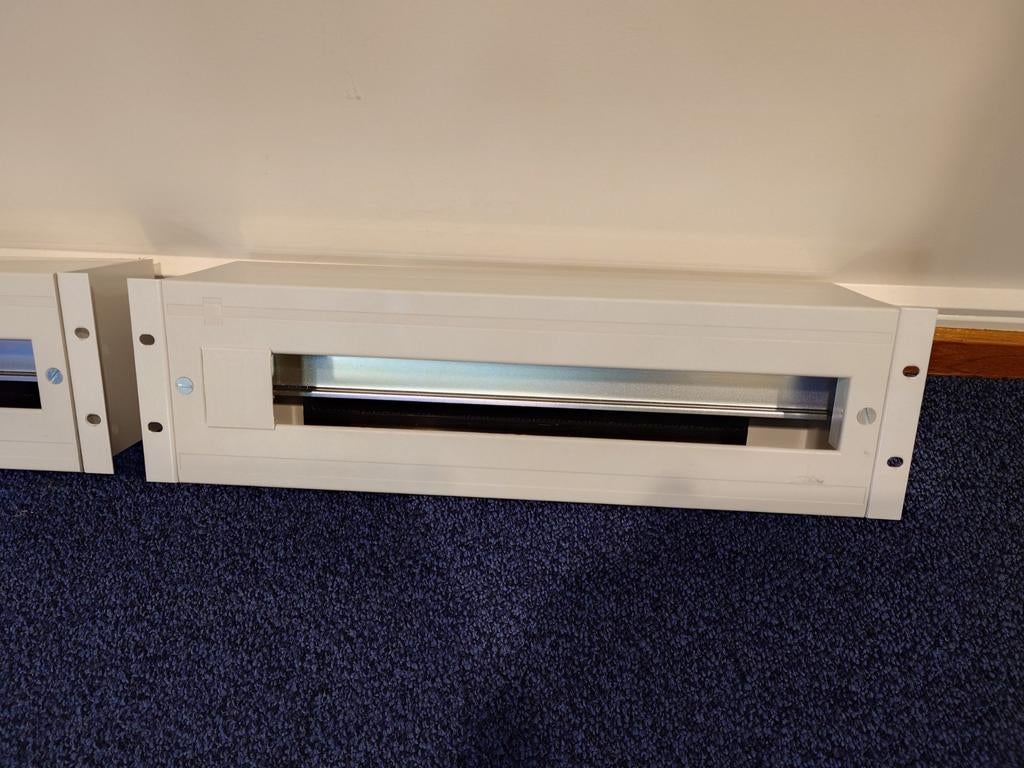Rittal DIN inbouw bakken voor 19" montage, Computers en Software, Serverkasten, Ophalen of Verzenden