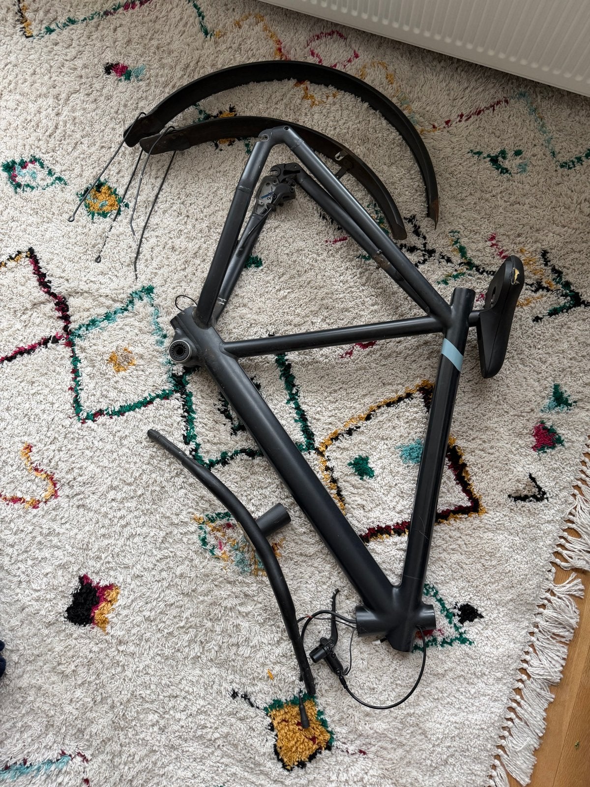 Fietsframe vanMoof met spatborden en onderdelen, Fietsen en Brommers, Frame, Gebruikt, Ophalen of Verzenden, Aluminium