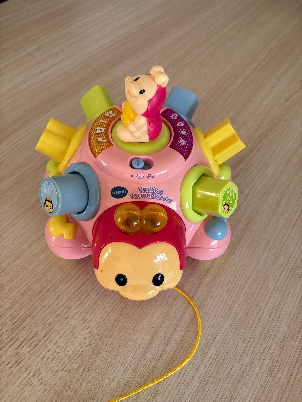 VTech Vrolijke Vormenkever met geluid en muziek, Ophalen, Zo goed als nieuw, 6 maanden tot 2 jaar