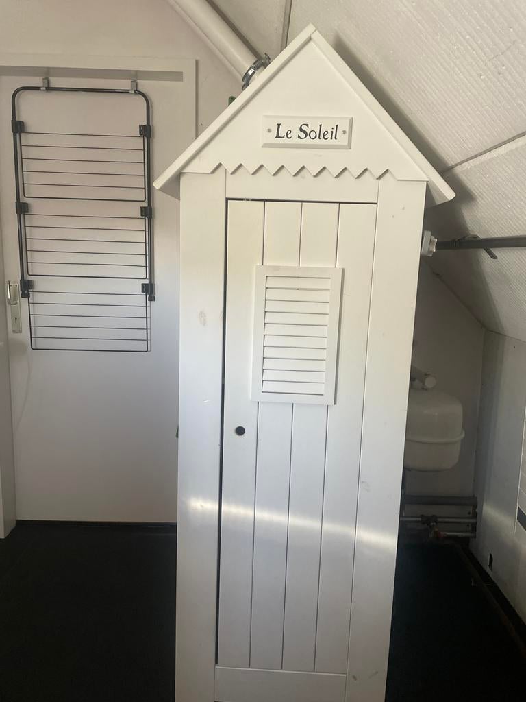 Le Soleil strandhuisje kastje, Kinderen en Baby's, Kinderkamer | Commodes en Kasten, Zo goed als nieuw, 105 cm of meer, 75 tot 100 cm