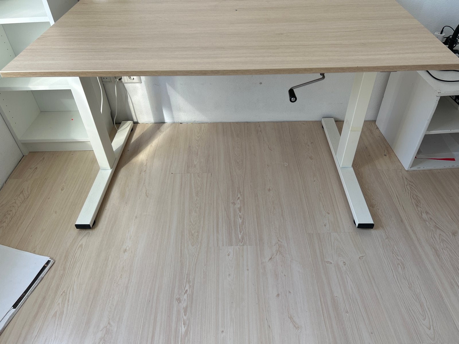 In hoogte verstelbaar bureau met slinger (80x120 cm), Ophalen, In hoogte verstelbaar, Gebruikt, Zit-sta bureau