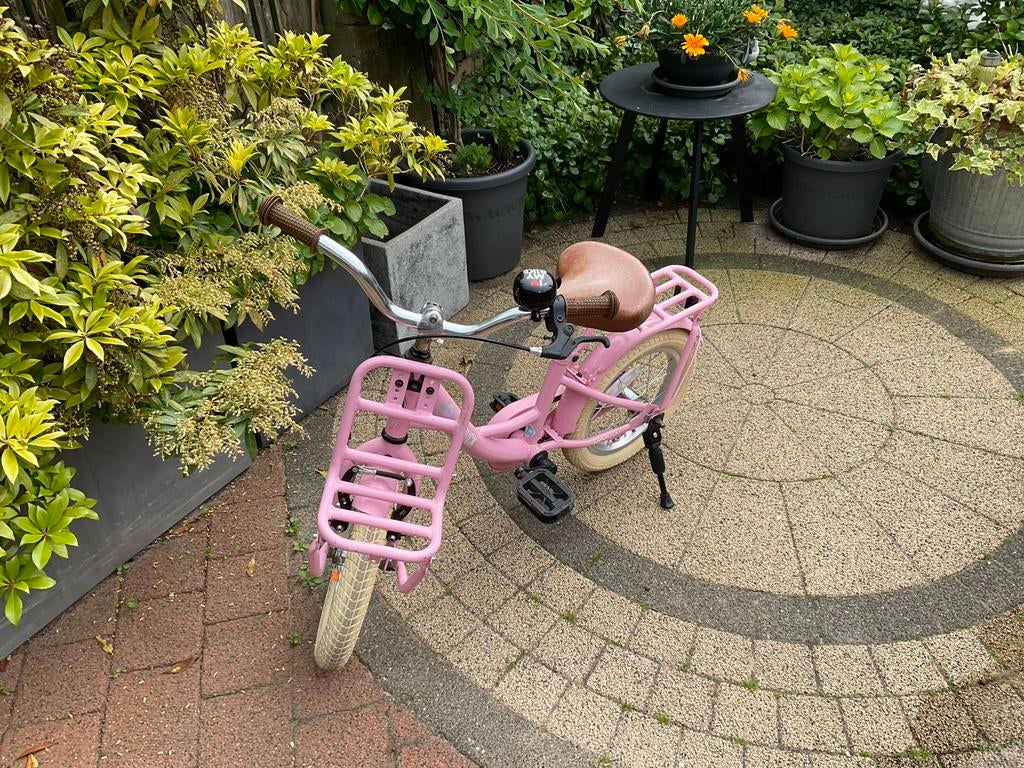 Kinderfietsje goede staat 14 inch, Tickets en Kaartjes, Kortingen en Cadeaubonnen, Eén persoon, Cadeaubon