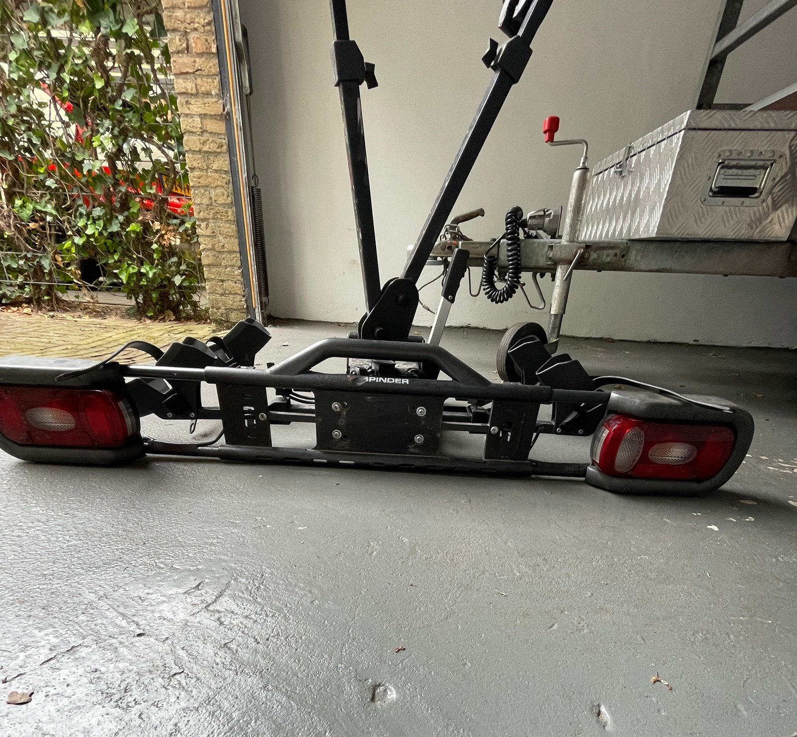 Spinder tour fietsendrager., Auto diversen, Fietsendragers, Ophalen, Gebruikt, 2 fietsen, Trekhaakdrager