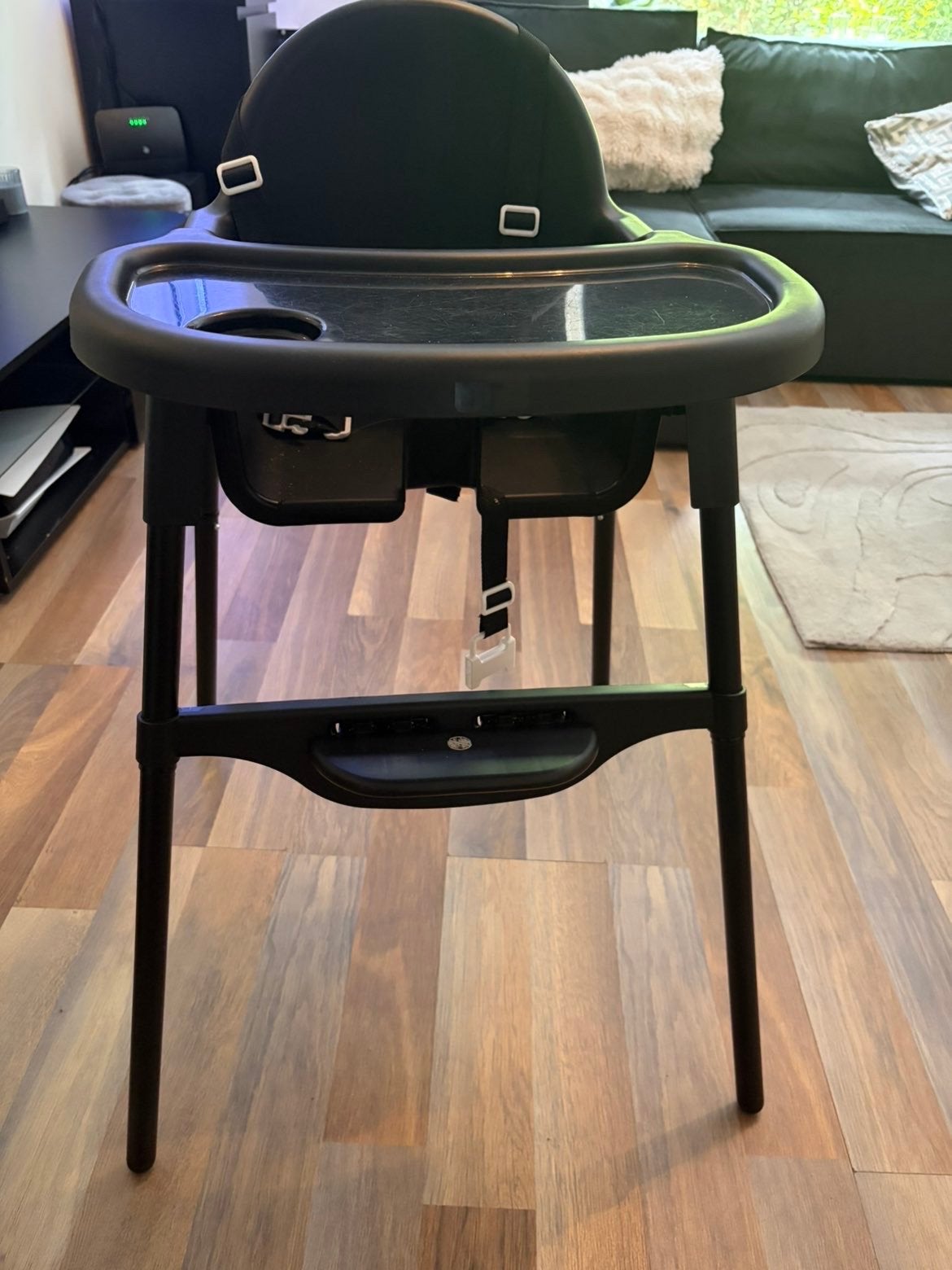 Eetstoel baby - Zwart met afneembaar eetblad en gordel, Kinderen en Baby's, Kinderstoelen, Ophalen of Verzenden, Gebruikt, Overige typen