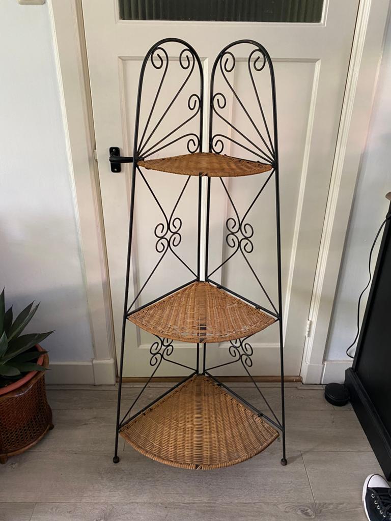 Prachtige grote gietijzeren etagere geschikt/  tuin of huis, Ophalen, Gebruikt