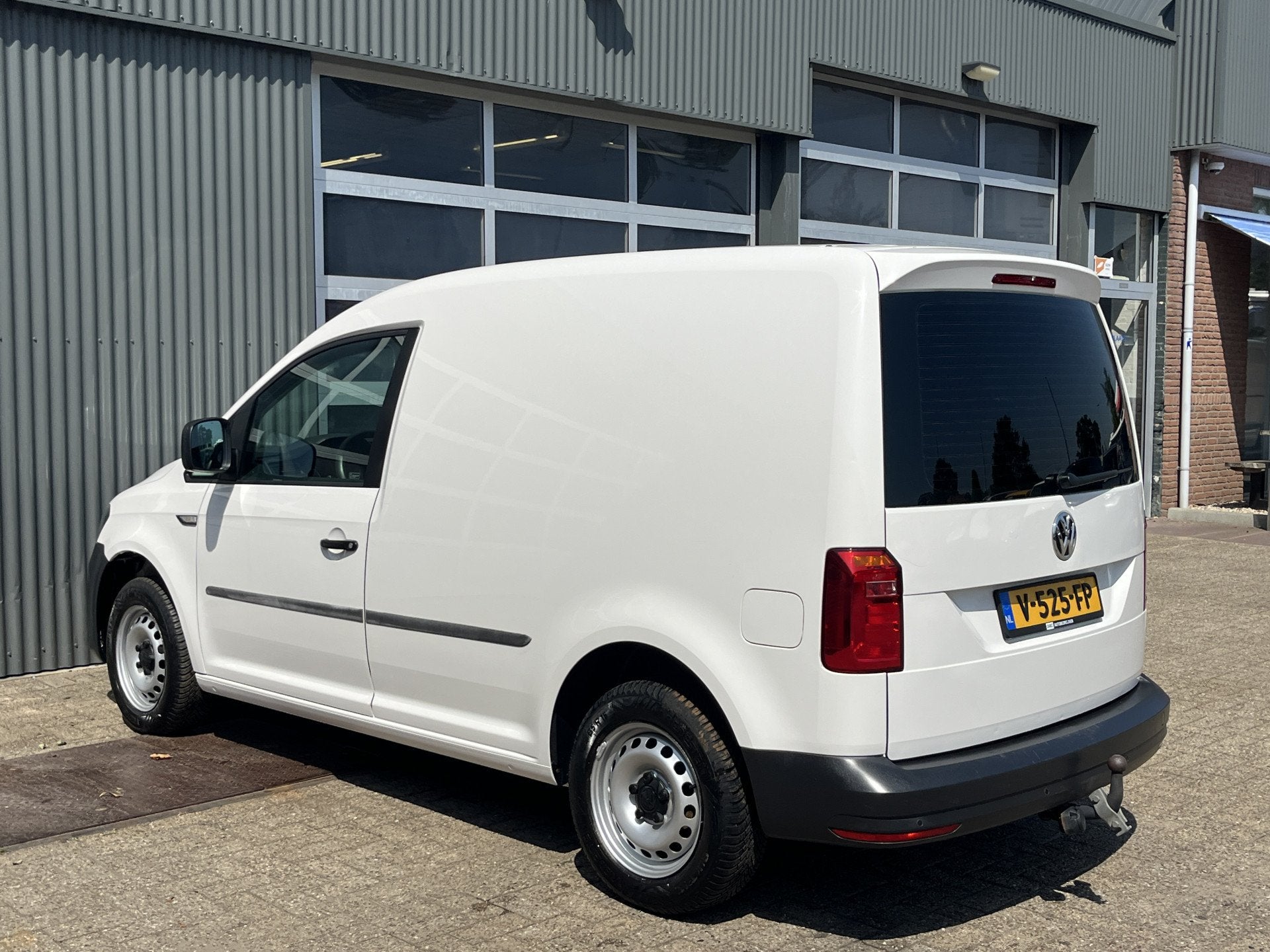 Volkswagen Caddy 2.0 TDI L1H1 DSG Airco Cruise controle Trek, Auto's, Bestelauto's, Stof, Gebruikt, 700 kg, Volkswagen