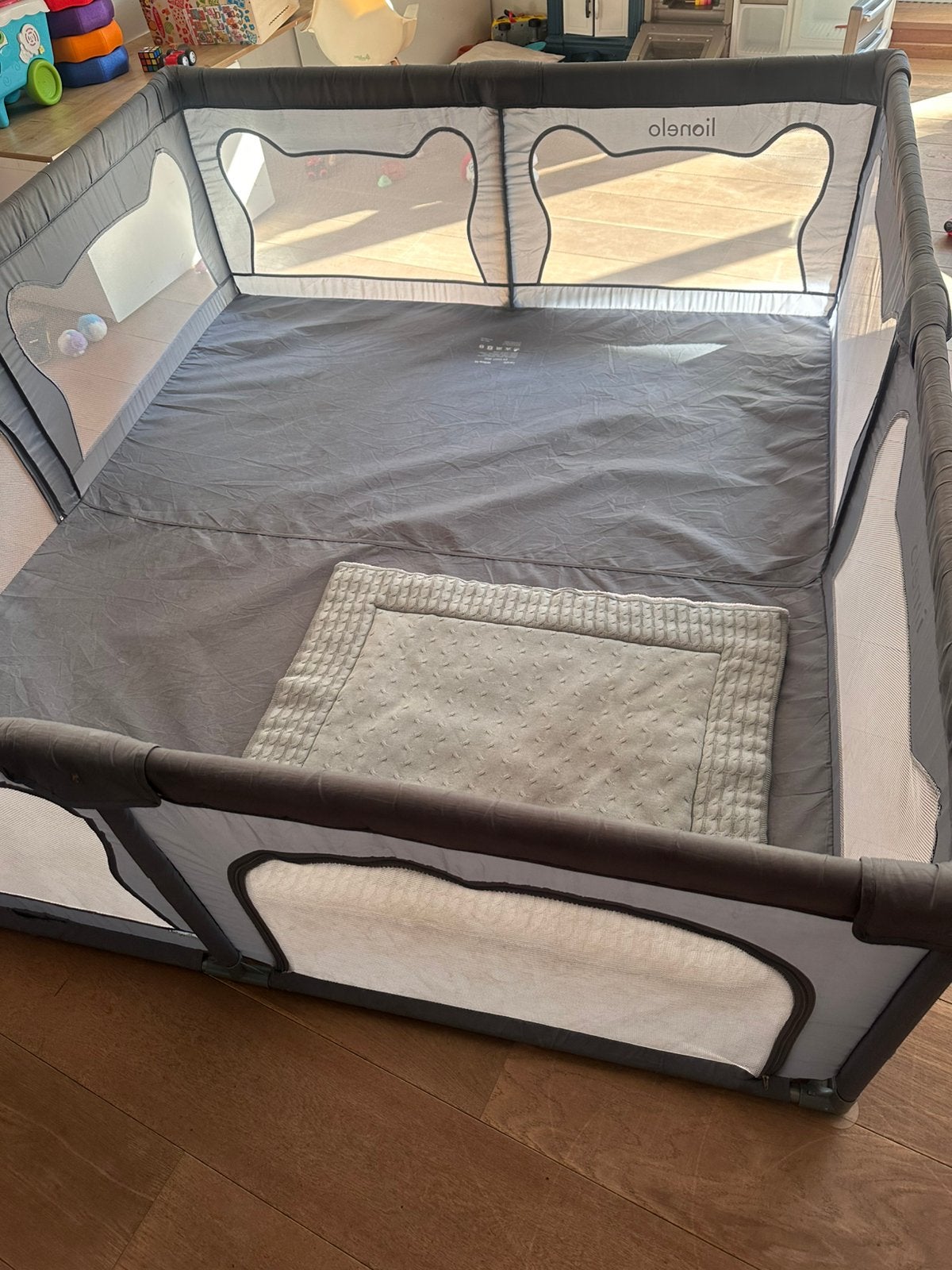 Grondbox/ playpen/ inklapbare box, Ophalen, Zo goed als nieuw, Vierkant