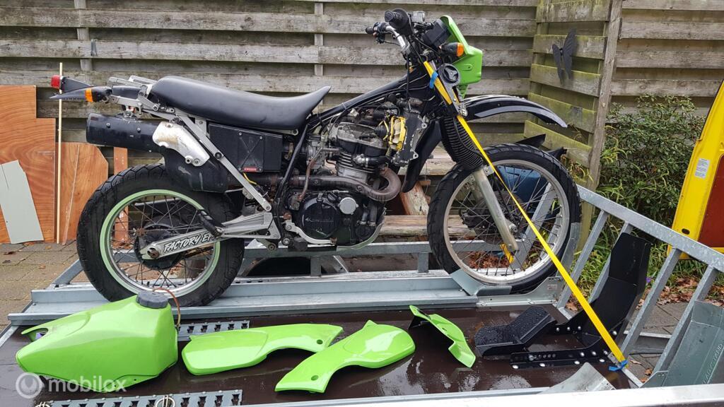 Kawasaki KL(R) 600 compleet maar in ONDERDELEN 1984/1989, Gebruikt, Ophalen of Verzenden