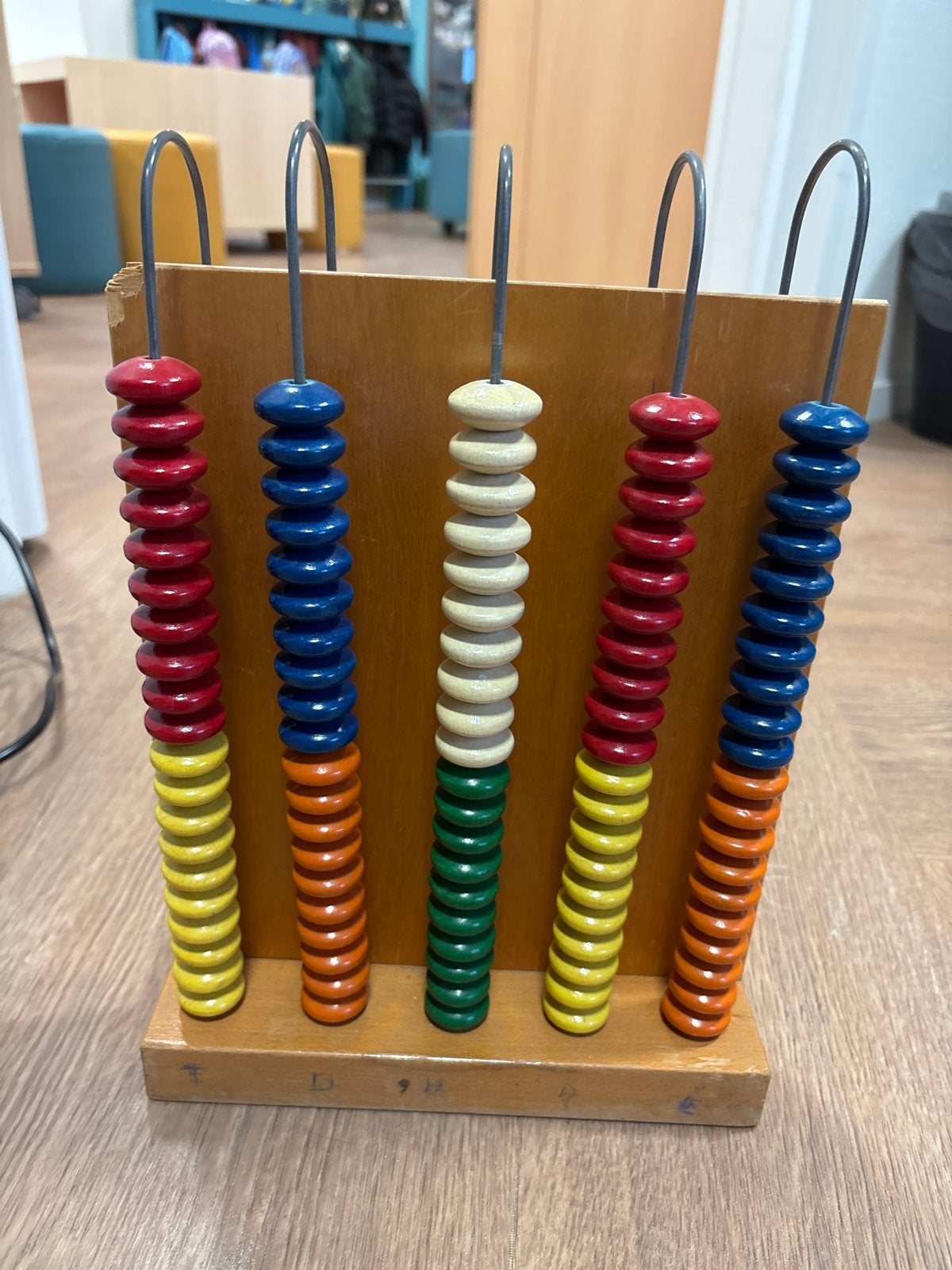 Houten Telraam met Kleurrijke Kralen, Ophalen, Gebruikt, Rekenen