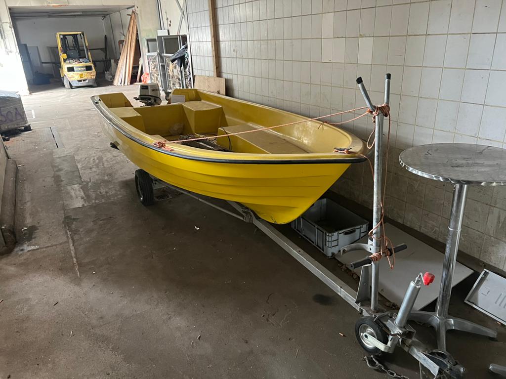 Boot / plezierbootje met 8pk honda motor, Ophalen of Verzenden, Zo goed als nieuw