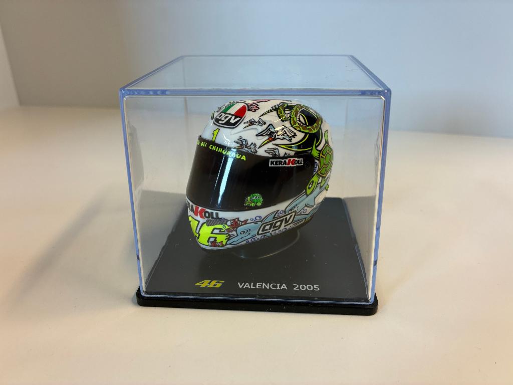 69746: Helm - MotoGP - Valentino Rossi - Valencia 2005 - 1:5, Overige typen, Zo goed als nieuw, Bachsatztstr. 54 D 72131 Ofterdingen, Germany