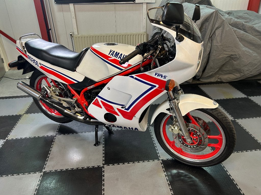90' YAMAHA RD350 YPVS zeer mooi !, 2 cilinders, Occasion, Motorrijbewijs A, Bedrijf