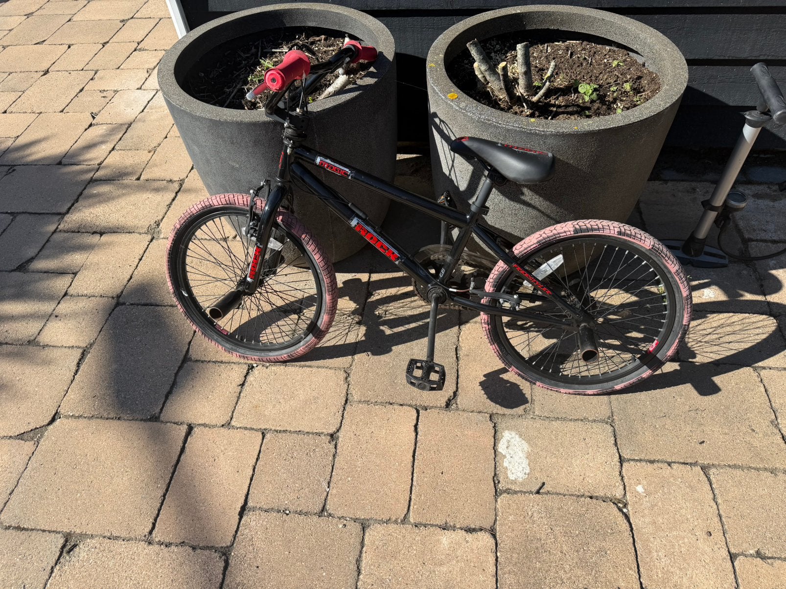 BMX Freestyle Crossfiets 20 Inch Magic Rock Zwart, Fietsen en Brommers, Fietsen | Crossfietsen en BMX, Ophalen, Gebruikt, Staal