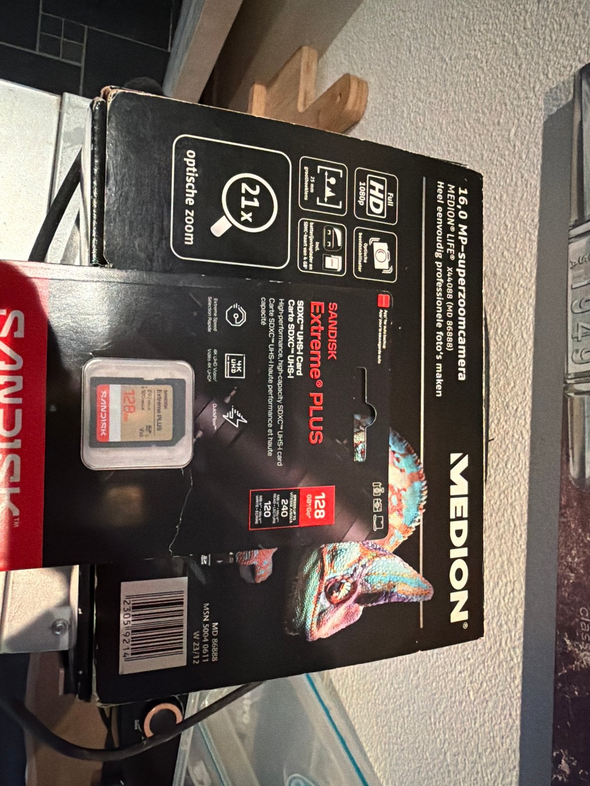 Medion Life X44088 Superzoomcamera met 128GB SD-kaart, Ophalen, Geheugenkaart, Nieuw, Overige Merken