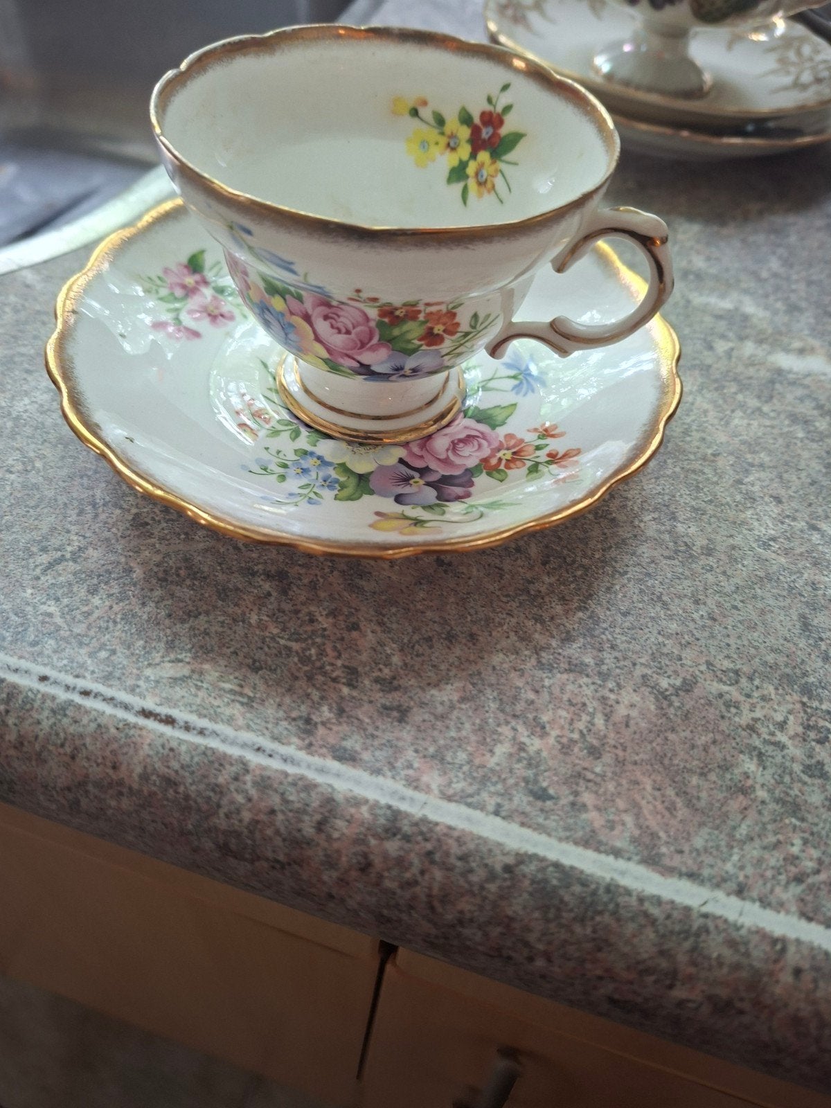 Rosina Bone China kop en schotel - Bloemenpatroon, Ophalen of Verzenden